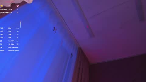 kellyy_bern online show from April 29, 2:37 am