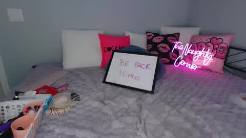 Kelsea Rae online show from May 16, 1:19 am