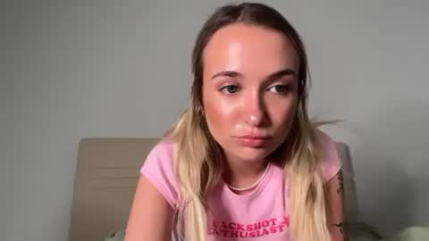 Kelsey Blu online show from March 8, 2:04 am