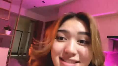 Luna online show from April 16, 9:39 pm