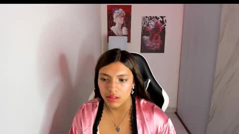 kendall martinez online show from November 10, 1:39 pm