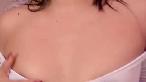 Kendal online show from November 26, 2:12 am