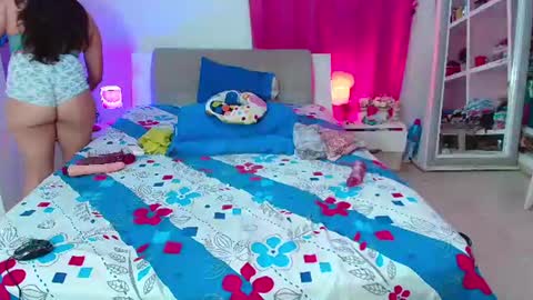 kendra_love31 online show from June 18, 8:37 am