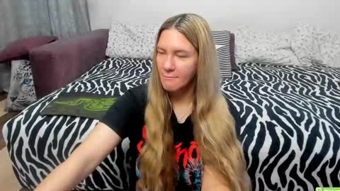 Kendra online show from September 12, 2:23 am