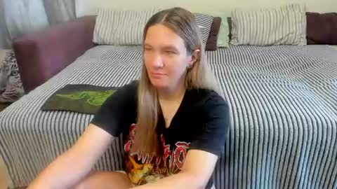 Kendra online show from July 16, 12:15 am