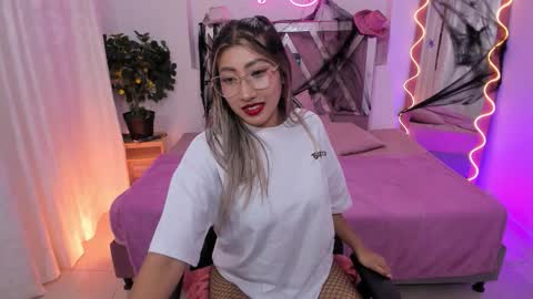 kenndal_tay online show from October 28, 7:30 pm