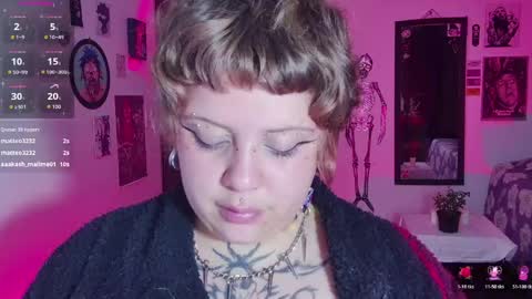 Kenzie online show from May 18, 4:07 am