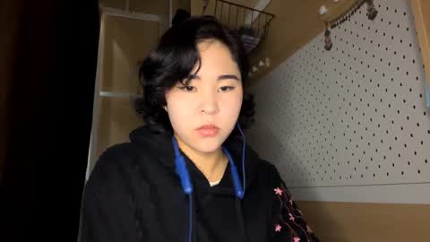 Jenny  online show from March 5, 2:40 am