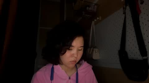 Jenny  online show from May 3, 1:53 am