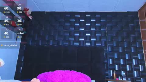 KESHA online show from December 5, 7:08 am