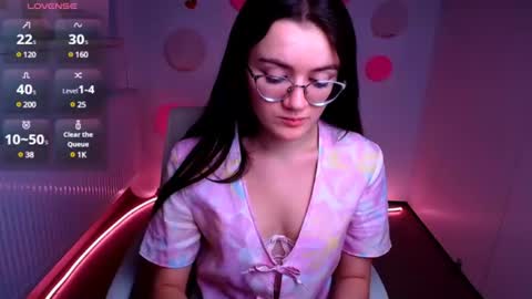 Snapshot of ketrin_pirsss chatting on February 28, 5:59 am Ketrin online show from February 28, 5:59 am