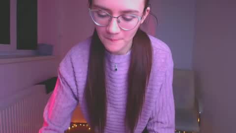 Snapshot of ketrin_pirsss chatting on January 4, 10:34 pm Ketrin online show from January 4, 10:34 pm