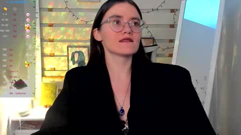 Snapshot of ketrin_pirsss chatting on October 16, 9:17 pm Ketrin online show from October 16, 9:17 pm