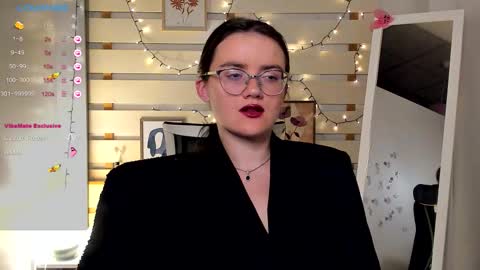 Snapshot of ketrin_pirsss chatting on September 24, 6:51 pm Ketrin online show from September 24, 6:51 pm