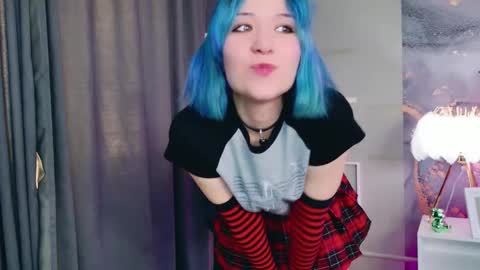 kettiejones online show from February 22, 7:20 am