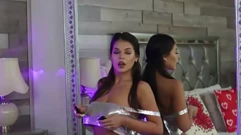 Snapshot of keylaconner chatting on February 12, 5:26 am keylaconner online show from February 12, 5:26 am