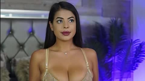 Snapshot of keylaconner chatting on October 4, 5:46 am keylaconner online show from October 4, 5:46 am