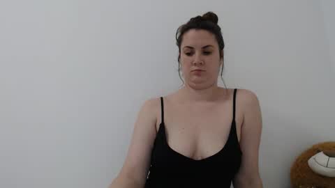 Sarah online show from February 27, 7:46 pm