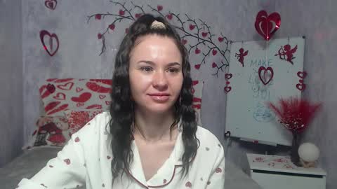 Kara online show from February 14, 6:43 pm