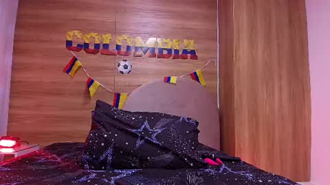 kiaralopez_ online show from July 14, 3:11 am