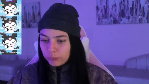 Snapshot of kiki_cams chatting on January 23, 3:58 am kIKI online show from January 23, 3:58 am
