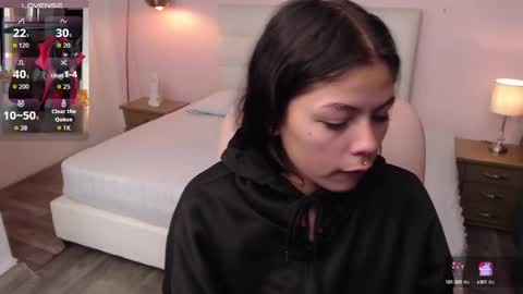 Snapshot of kiki_cams chatting on September 16, 11:18 am kIKI online show from September 16, 11:18 am