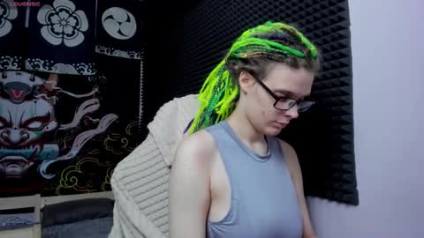 Kiki online show from September 16, 10:45 am