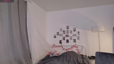Kiki online show from June 7, 9:38 am