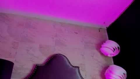 cherry  online show from May 7, 3:33 am