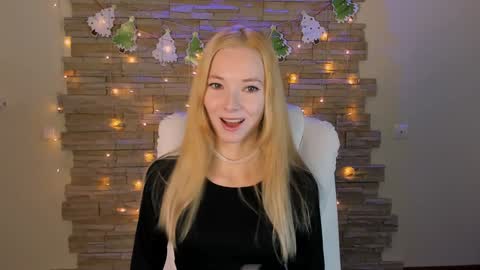 kim_boyd online show from December 31, 7:42 am