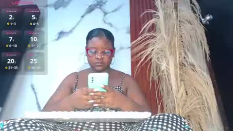 Kim  Follow me please online show from June 21, 2:59 am