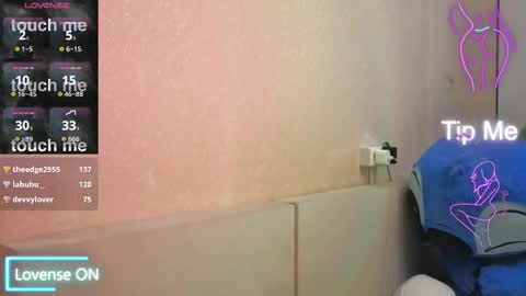 Kim online show from February 4, 6:49 am