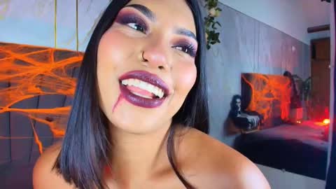 Snapshot of kim_johnsson chatting on October 18, 9:49 pm kim online show from October 18, 9:49 pm