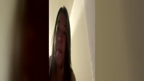 Kim  online show from June 20, 5:33 am