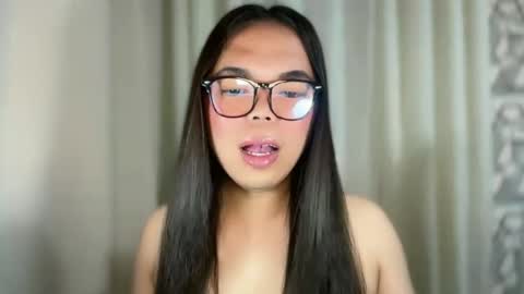 KYLIE online show from January 19, 11:39 am