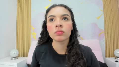 K I M online show from September 20, 4:49 pm