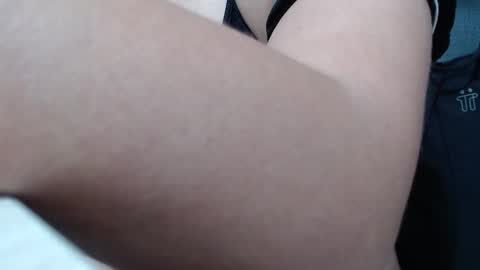 Snapshot of kim_pervertt chatting on October 15, 3:47 pm Kim online show from October 15, 3:47 pm