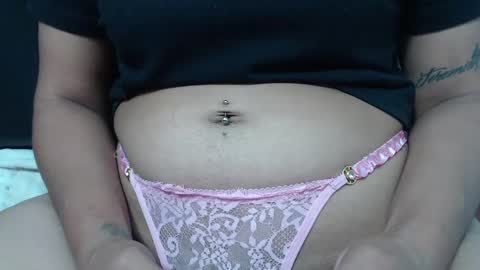 Snapshot of kim_pervertt chatting on February 27, 4:43 pm Kim online show from February 27, 4:43 pm