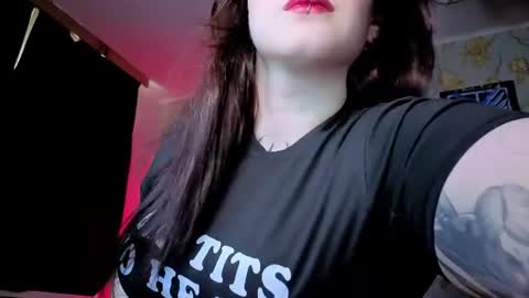 Hi Im Kimberly but u can call me Kim. Turn on ur sound i love to talk and moan online show from July 17, 9:13 am
