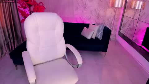 Kim online show from June 24, 7:24 pm