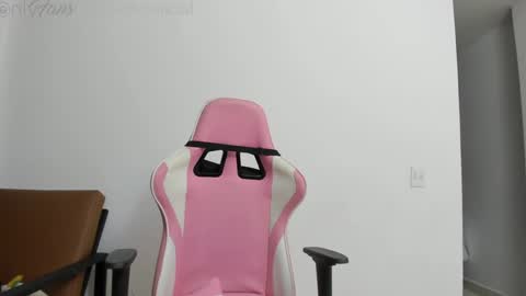 Kim Velez SCORE Girl online show from December 27, 10:59 pm