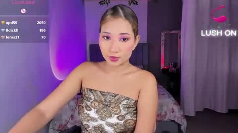 Kim online show from May 4, 6:06 am