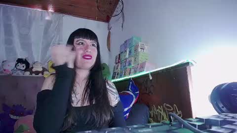 vivi independent model  online show from July 23, 5:43 pm