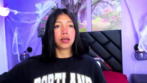 Kimberly Villalobos online show from November 5, 11:37 am