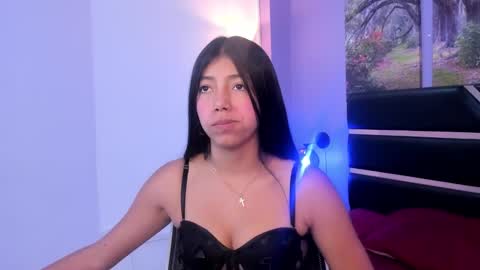 Snapshot of kimberlyvillalobos chatting on January 30, 11:44 am Kimberly Villalobos online show from January 30, 11:44 am