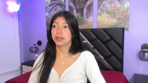 Snapshot of kimberlyvillalobos chatting on September 29, 11:37 am Kimberly Villalobos online show from September 29, 11:37 am
