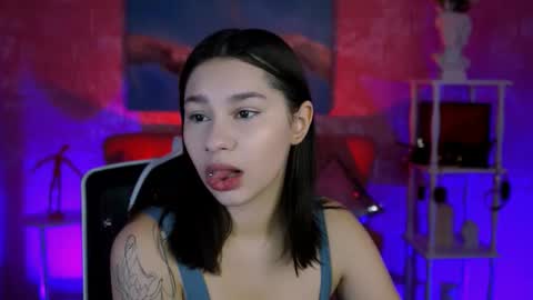 Kim online show from December 5, 12:50 pm