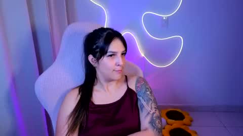 Kim 3 online show from July 31, 1:34 pm