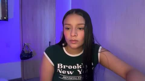 kimmi online show from June 11, 4:15 pm