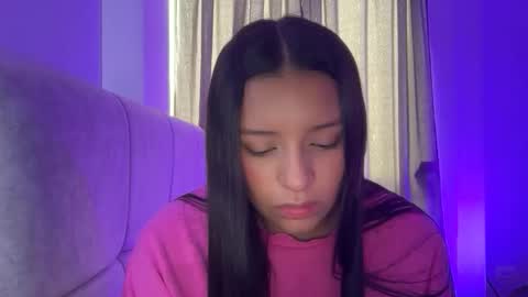 kimmi online show from March 5, 4:14 pm